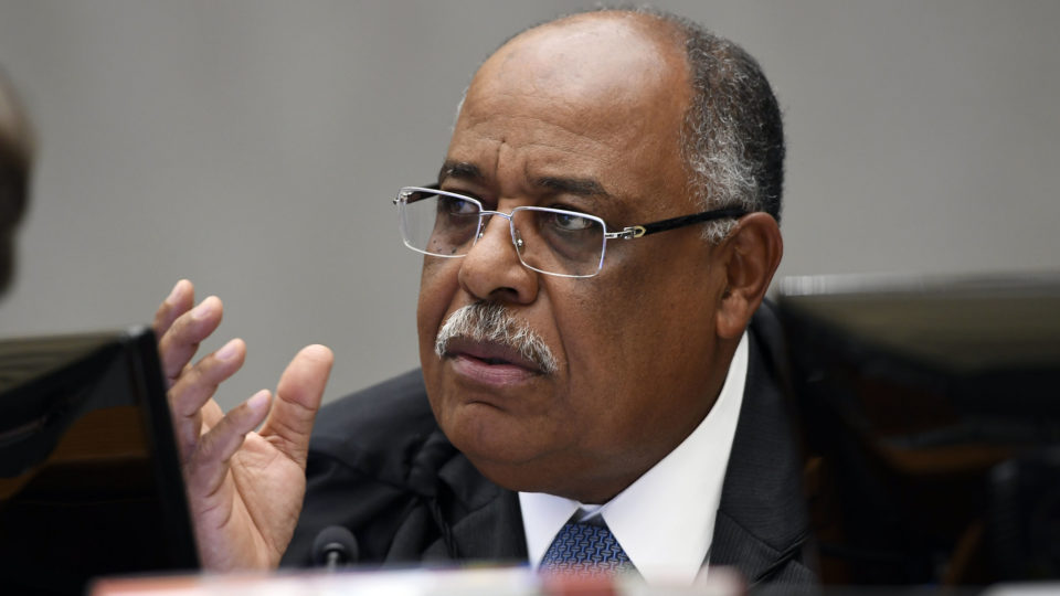 Cota para deputados e benefícios fiscais para negros: o que querem os juristas que revisam leis sobre o racismo Comissão de juristas proporá mudanças na legislação brasileira para combater o racismo