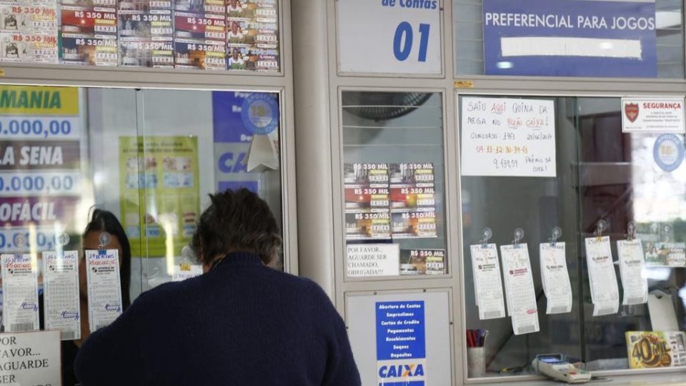 Câmara aprova projeto que cria loterias da Saúde e do Turismo loteria