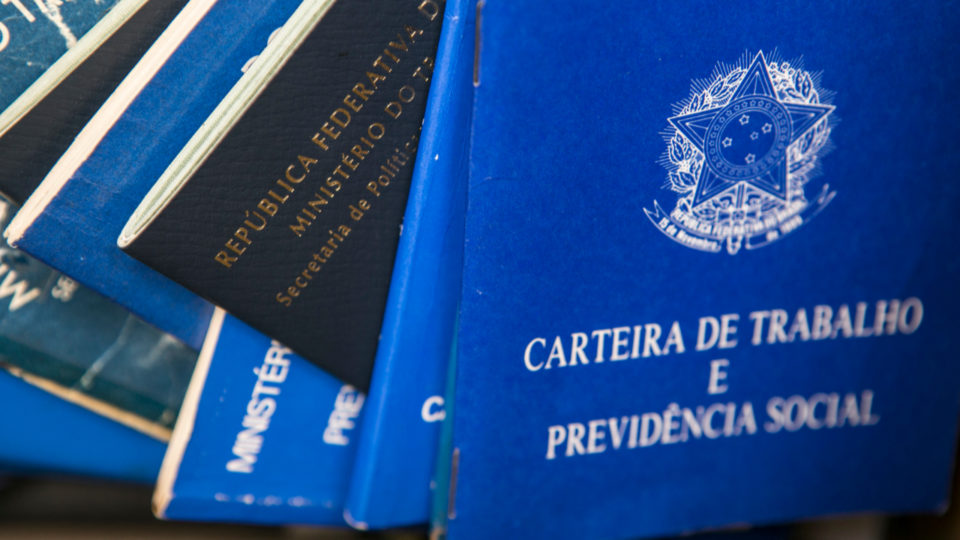 Oferta de emprego