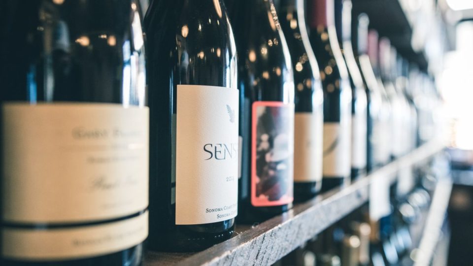 Importação de vinhos mais caros cresce 158% em fevereiro, mesmo com dólar alto Importação vinhos