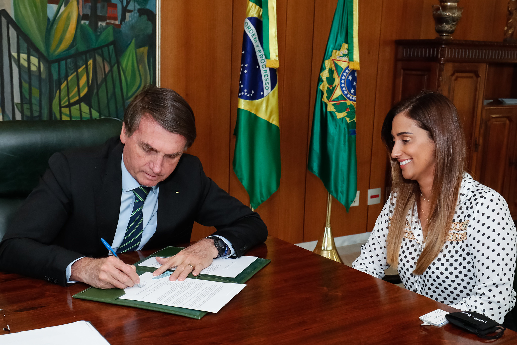 Jair Bolsonaro e Flávia Arruda, durante audiência em 2020: deputada do Centrão é a nova ministra da Secretaria de Governo.