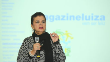 Luiza Trajano diz que não será candidata em 2022 Empresária Luiza Trajano defendeu união, independente de partido para conter a crise econômica do país.