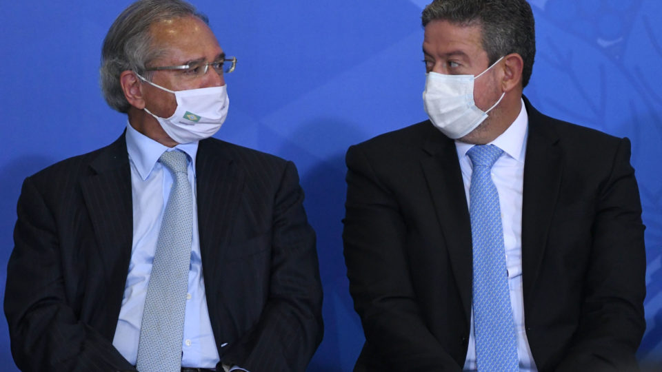 As idas e vindas da reforma tributária Orçamento