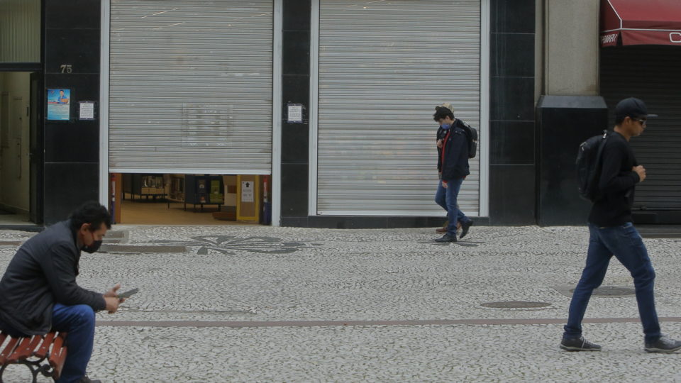 Pandemia e economia no segundo semestre de 2021 Pandemia e economia no segundo semestre de 2021