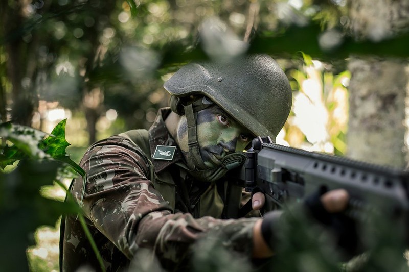 Exército abre concurso com 1,1 mil vagas de nível médio Os aprovados no concurso serão admitidos no Curso de Formação de Sargentos