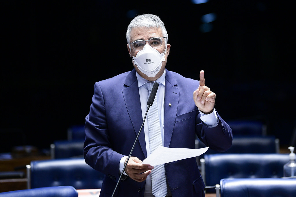 Senador Eduardo Girão (Podemos)