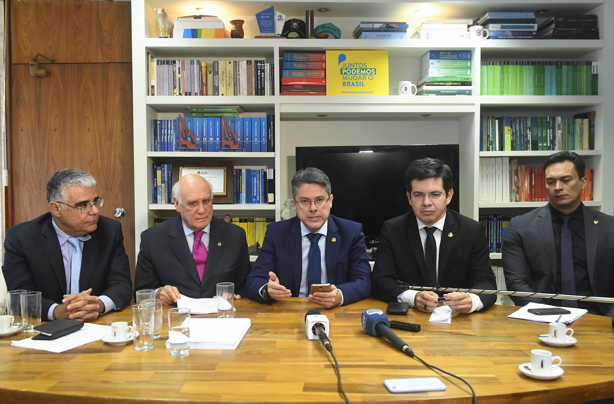 Reunião do "Muda, Senado" em 2019, quando senadores pediram CPI