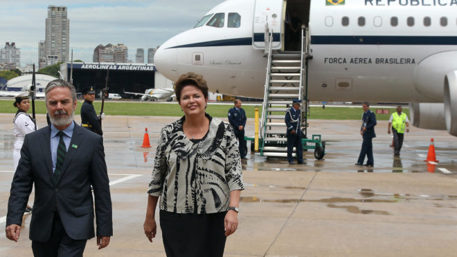 “Bandidolatria e democídio”: a questão mais importante de todas voos secretos