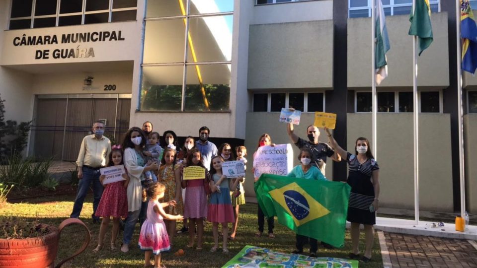 Mais uma cidade do PR aprova projeto que regulamenta homeschooling Guaíra aprovou regulamentação do homeschooling