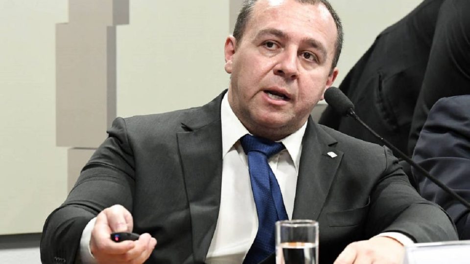 Secretário do Ministério da Saúde ressalta combate à mortalidade materna e vacinação de gestantes O secretário de Atenção Primária à Saúde do Ministério da Saúde Raphael Câmara