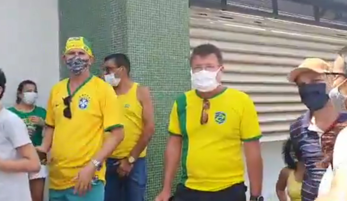 Em Fortaleza, apoiadores de Jair Bolsonaro são detidos em manifestação