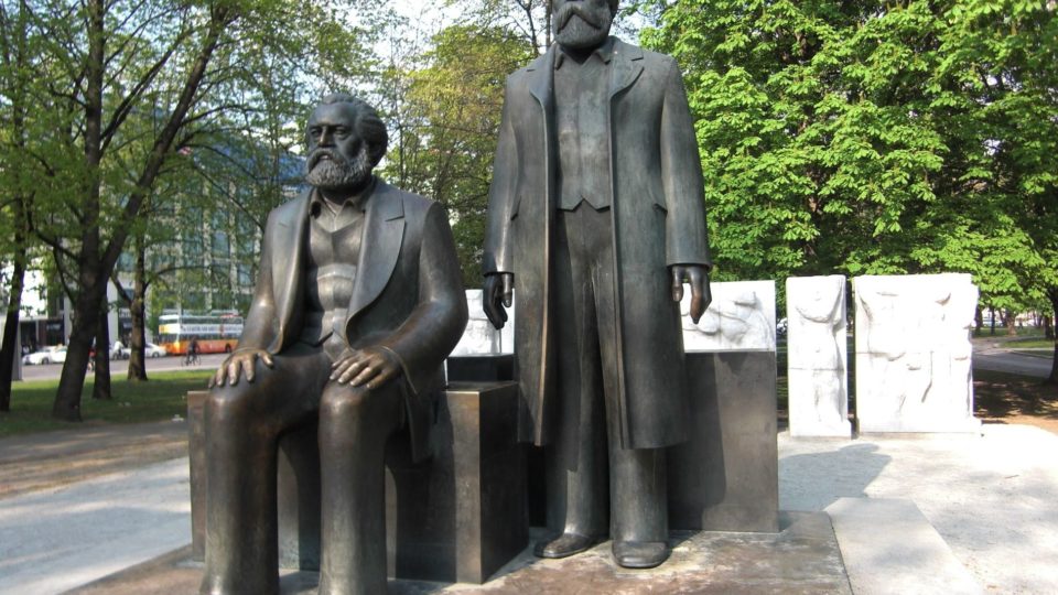 Karl Marx: tudo o que você precisa saber sobre um comunista Dinheiro público foi investido nas teses e dissertações