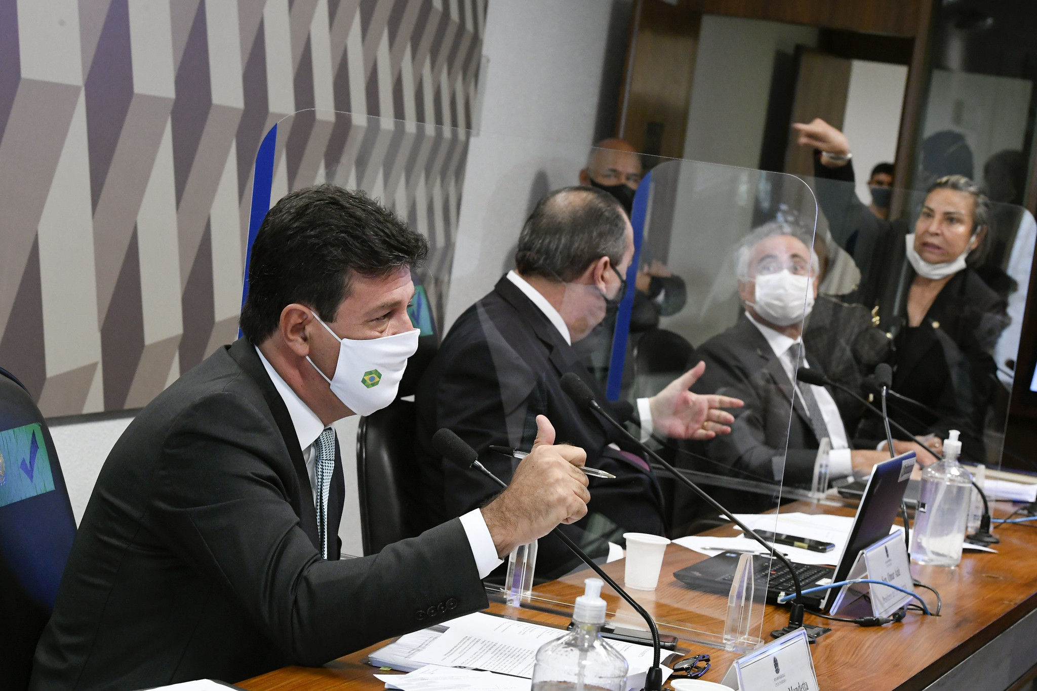 Mandetta fala à CPI na terça-feira (4)