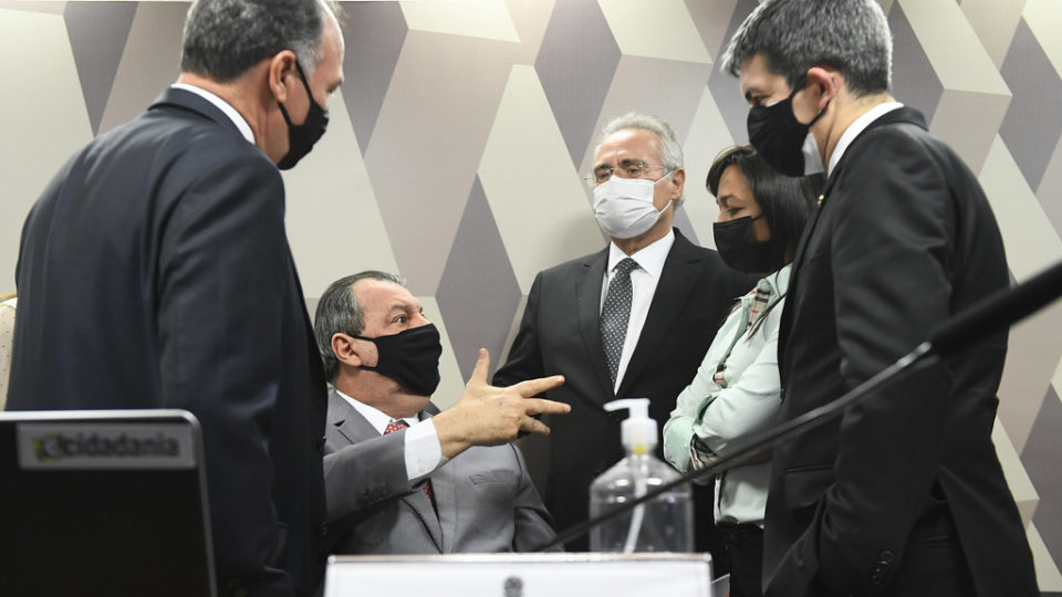 Bate-boca e revelação movimentam CPI. Câmara dificulta vida da oposição. Conflito se acentua em Israel Sessão da CPI da Covid que ouviu Fábio Wajngarten.
