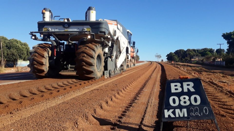 Licenciamento ambiental: o que muda nas regras pelo projeto aprovado na Câmara BR-080, em Goiás: licenciamento ambiental para obras em rodovias vai ficar mais simples.