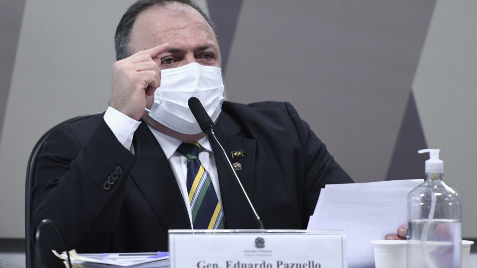 Pazuello descarta silêncio e nega ter ignorado propostas da Pfizer na CPI da Covid Pazuello cpi da covid