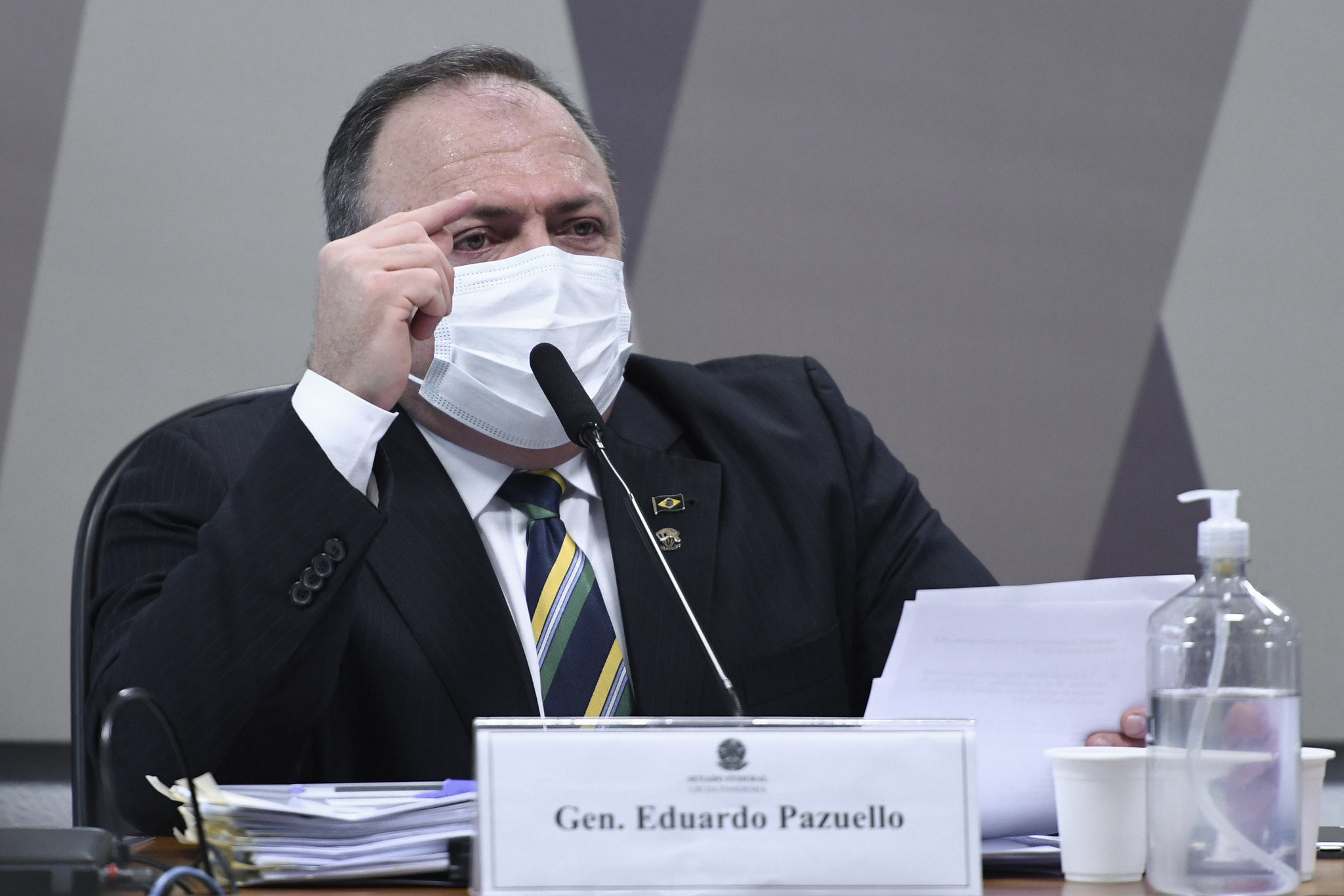 Pazuello cpi da covid