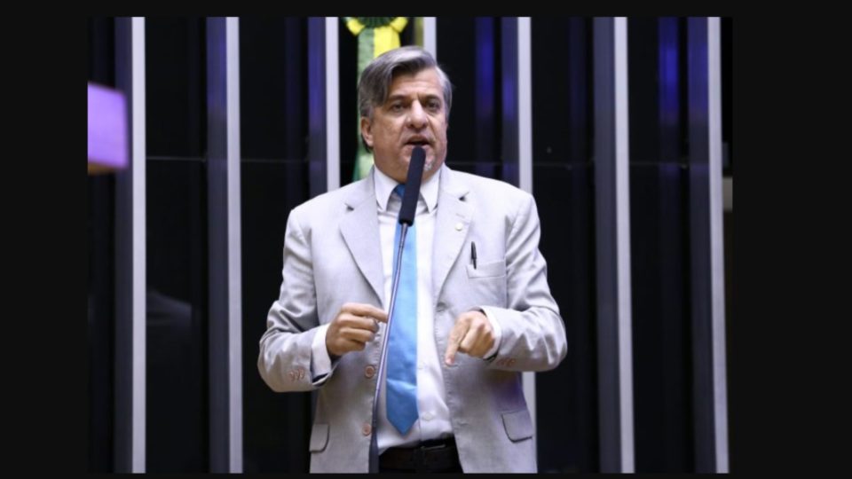 MP aciona deputado Boca Aberta por crime contra a honra de promotores Boca Aberta acusa promotor de persegui-lo.