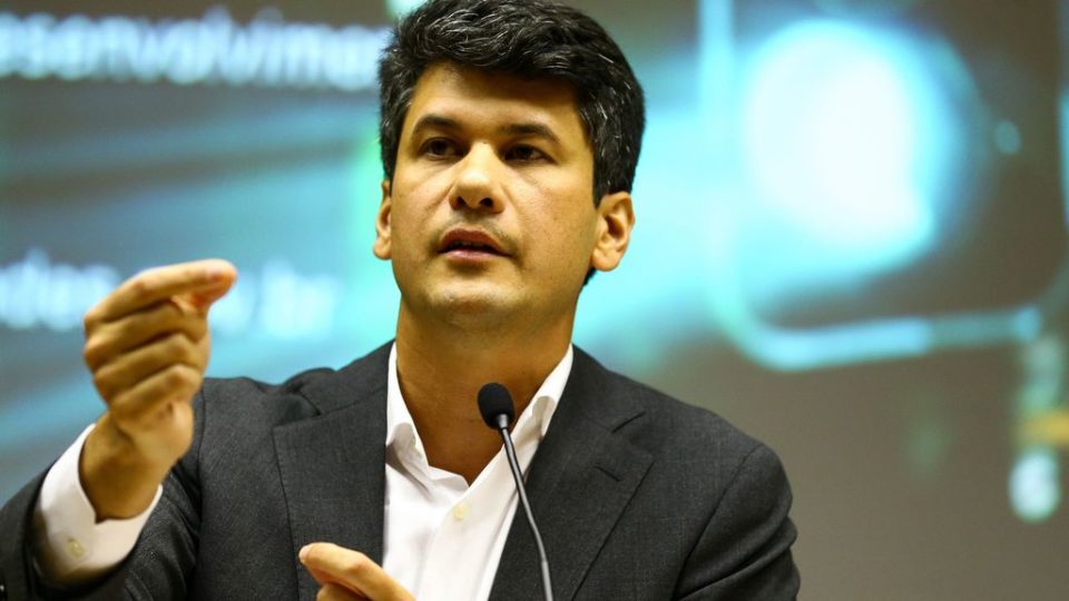 BNDES seguirá vendendo participações acionárias, diz Montezano O presidente do BNDES, Gustavo Montezano.