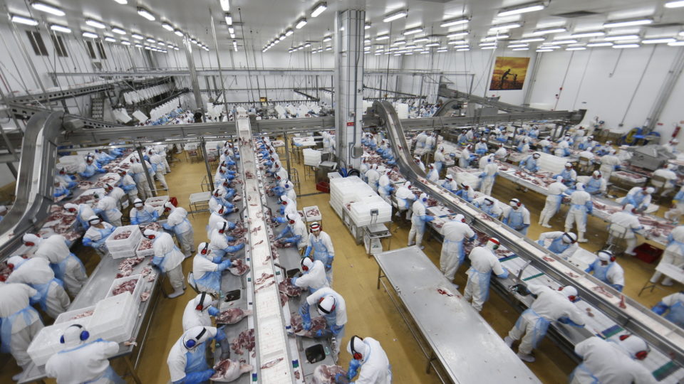 Cooperativas do PR têm empréstimo aprovado para obras que vão gerar 14 mil empregos Frimesa