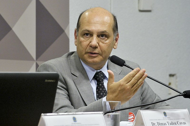 O diretor do Butantan, Dimas Covas