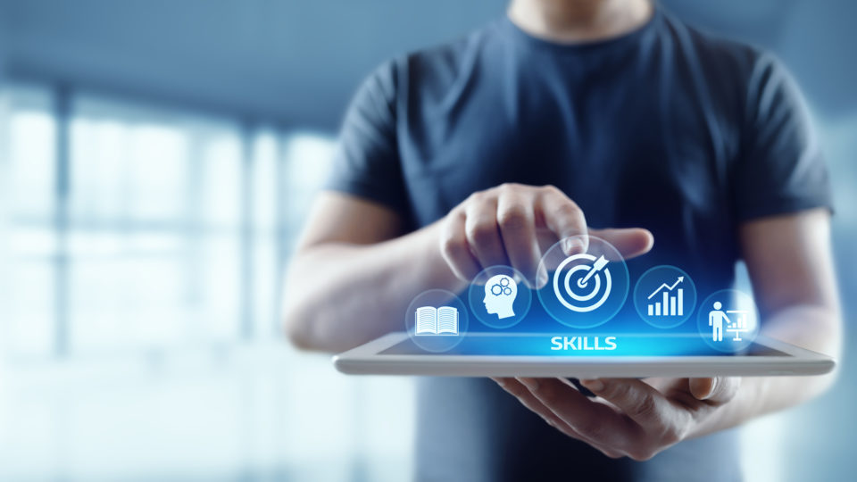 Como impedir que as Big Techs dominem seu cérebro? Conheça os Direitos Neurais Direitos Neurais são tentativa de trazer ética à tecnologia