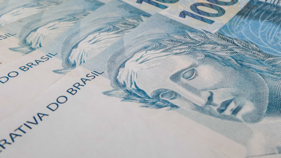 149 dias no ano: brasileiro trabalha até este sábado apenas para pagar impostos de 2021 149 dias no ano: brasileiro trabalha até este sábado apenas para pagar impostos de 2021