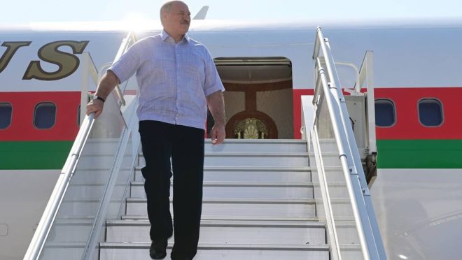 Estatais e líderes de Belarus são alvos de sanções dos EUA As sanções devem entrar em vigor no dia 3 de junho e são consequência do pouso forçado de um voo comercial para prender um opositor do regime de Alexander Lukashenko.