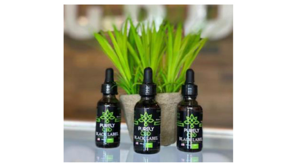 Além de óleos, tinturas e cápsulas, a Purely CBD possui um portfólio com diversos produtos.