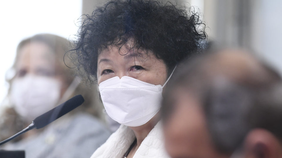 Nise Yamaguchi mantém defesa do tratamento precoce e nega “gabinete paralelo” A médica Nise Yamaguchi, em depoimento à CPI da Covid