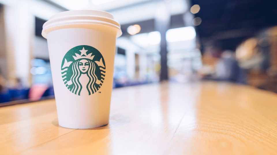 Starbucks anuncia que pretende abrir cafeteria em Curitiba neste ano Starbucks