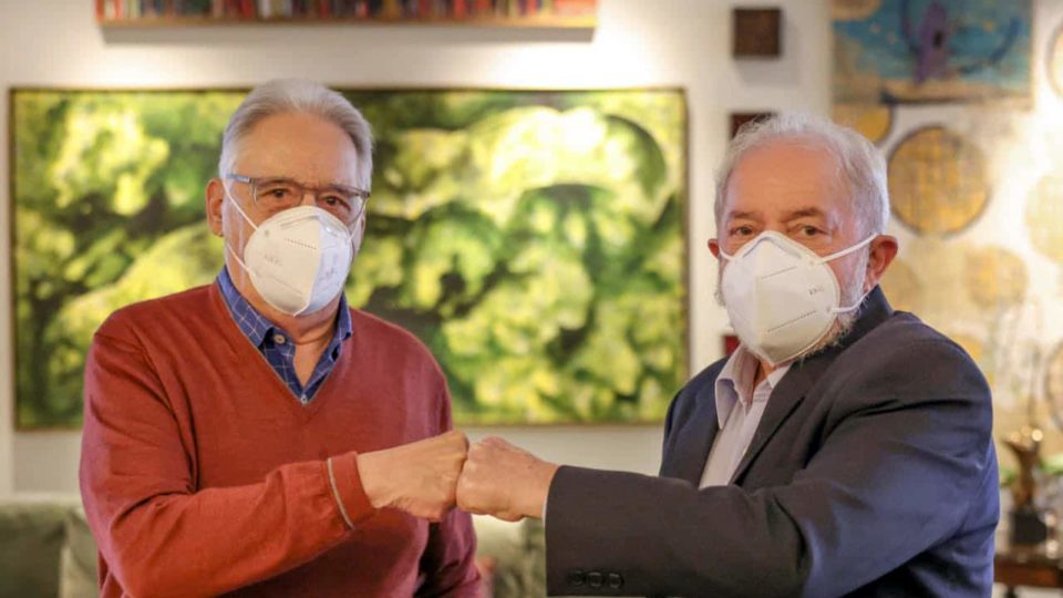 Juntos pelo atraso Fernando Henrique Cardoso e Lula publicaram nota contra medidas de maior inserção comercial do Mercosul