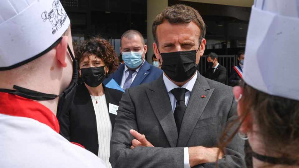 Homem que agrediu Macron terá que cumprir 4 meses de prisão Presidente da França, Emmanuel Macron