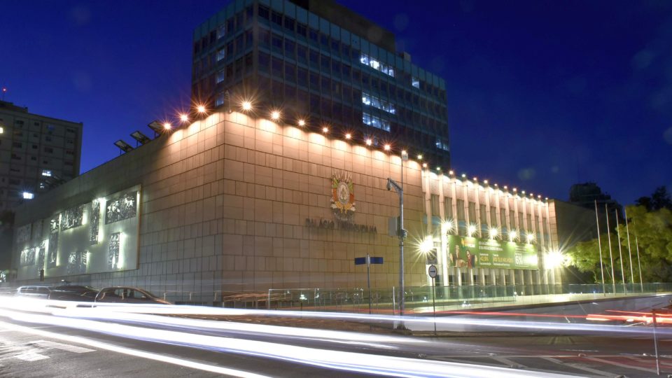 Rio Grande do Sul aprova lei que regulamenta o homeschooling Assembleia Legislativa do Rio Grande do Sul aprovou projeto que regulamenta o homeschooling