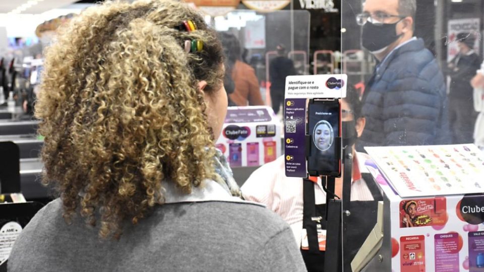 Supermercado implanta pagamento via leitura facial e busca pioneirismo em inovação Muffato Payface