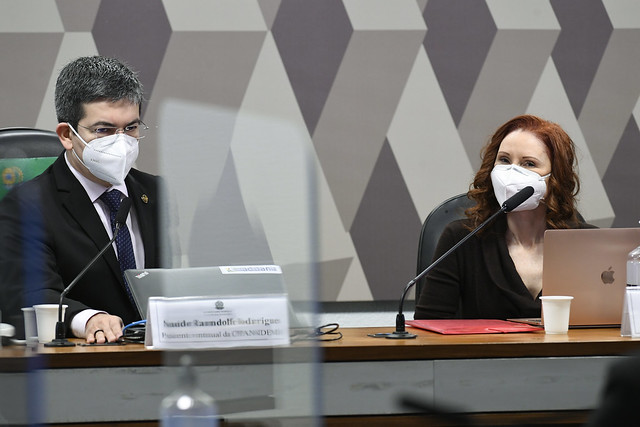 Natália chama popularização da cloroquina de “evidências anedóticas” Pesquisadora Natalia Pasternak durante depoimento na CPI da Covid-19.