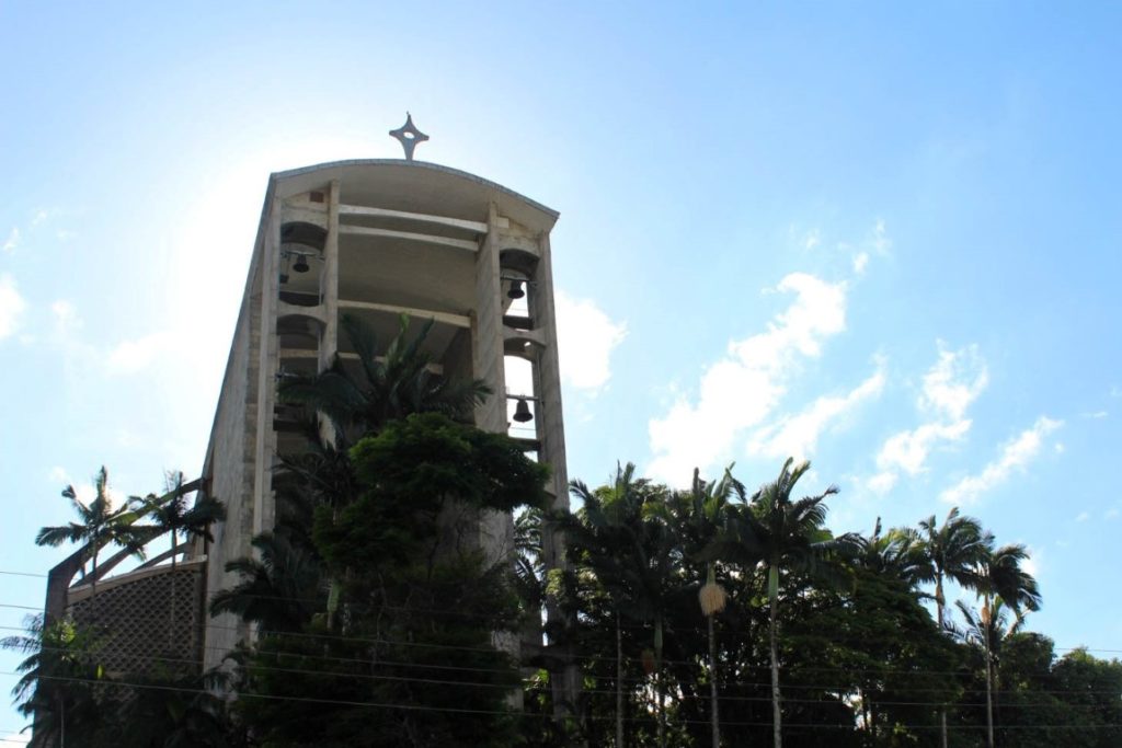 Igreja de São Luís Gonzaga, em Brusque (SC). Igreja de São Luís Gonzaga, em Brusque (SC).