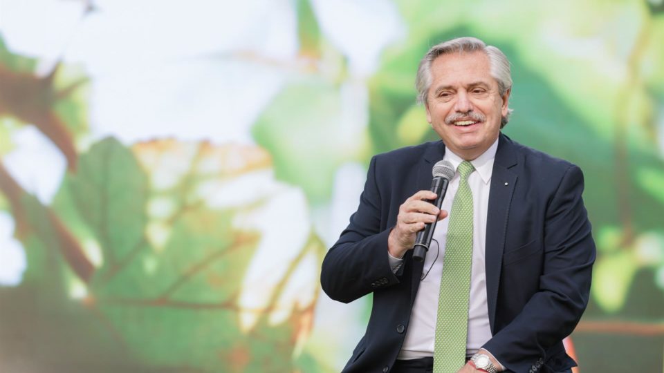 Primárias para eleições legislativas na Argentina ocorrem em clima tranquilo O presidente da Argentina, Alberto Fernández tem seu primeiro teste eleitoral.