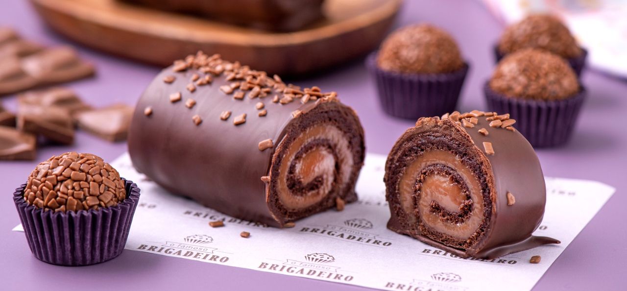 Rocambole de brigadeiro.