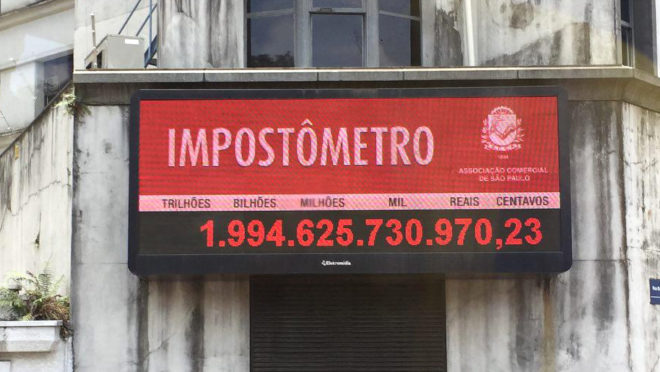 Impostômetro da Associação Comercial de São Paulo. Impostômetro da Associação Comercial de São Paulo.