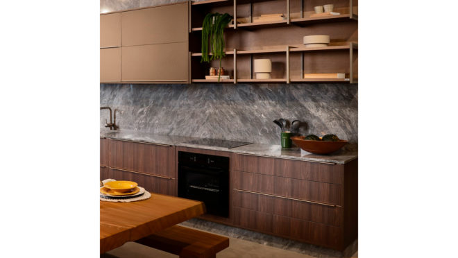 Carballo: carvalho nobre, transmite poder e personalidade, por ser inspirada em uma árvore milenar e forte.