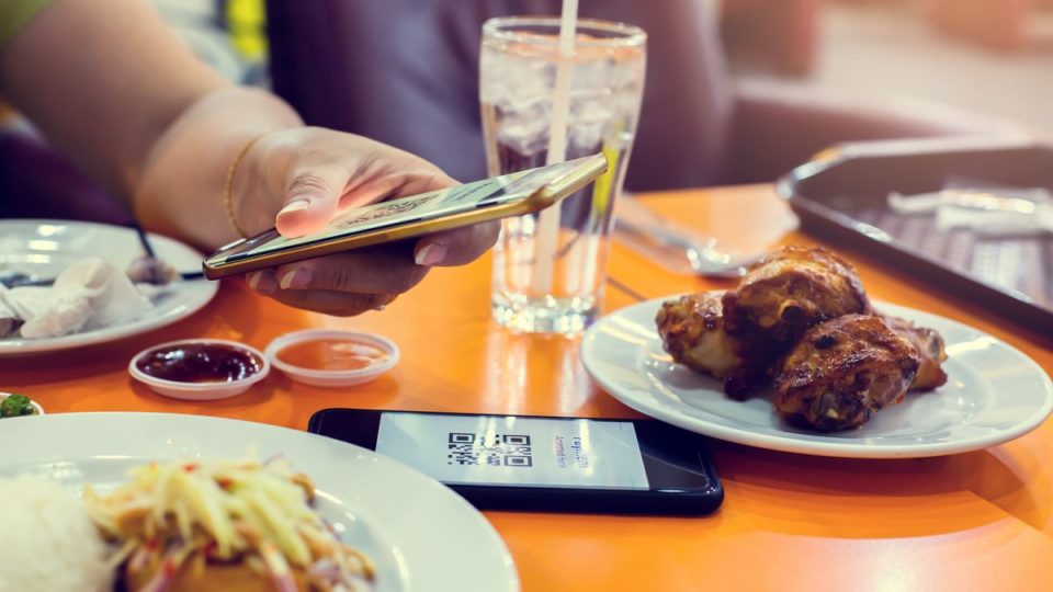 Pagamento da conta com PIX já chega a 8 em cada 10 restaurantes brasileiros pagamento pix