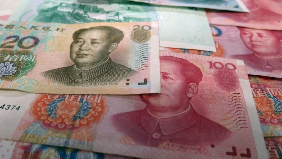 China habilita 3 mil caixas eletrônicos para compra de yuan digital China habilita 3 mil caixas eletrônicos para compra de yuan digital