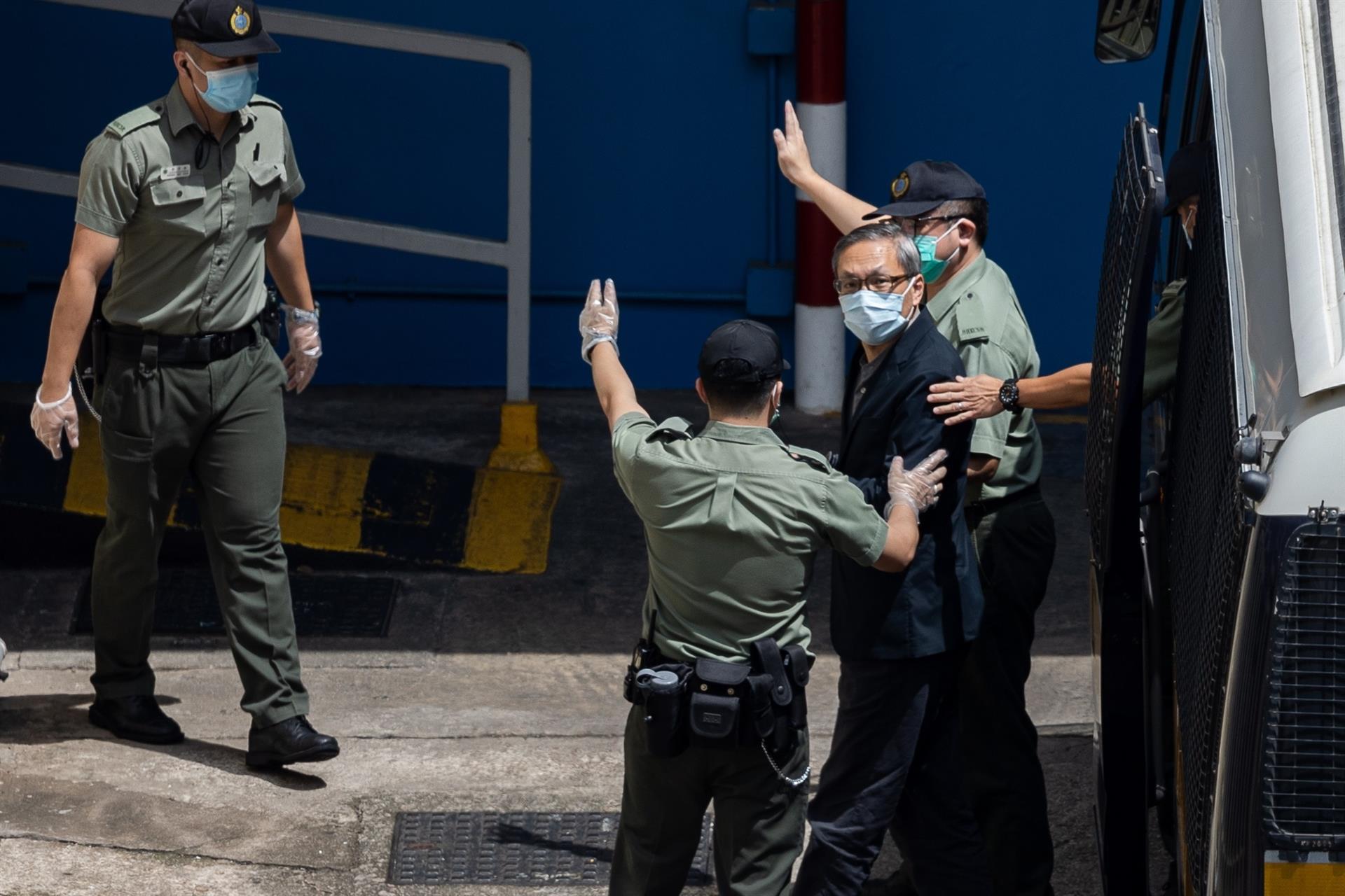 apple daily prisões