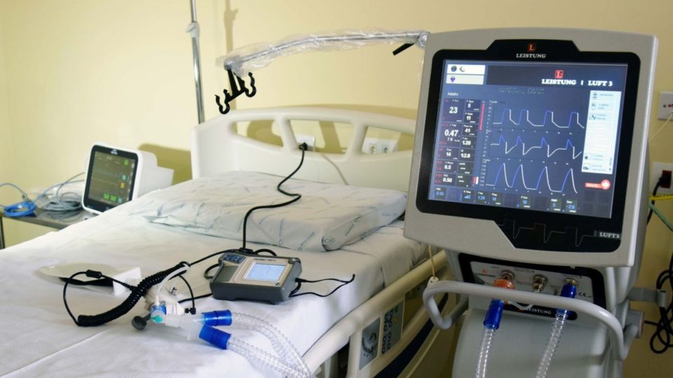 Em boletim, Paraná confirma neste domingo (27) mais 4,6 mil casos de coronavírus UTIs SUS exclusivas para a Covid-19 estão com ocupação de 94% no Paraná.