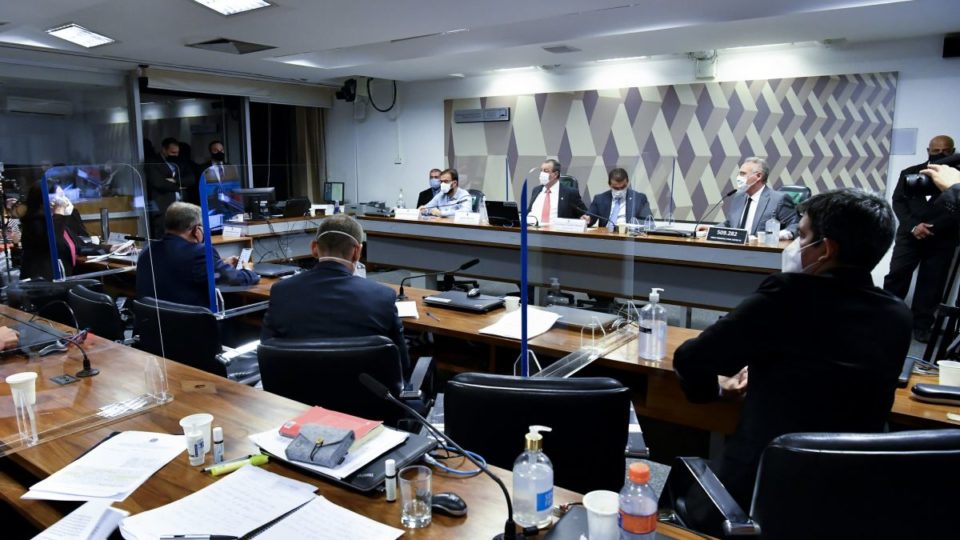 CPI da Covid: servidor fez denúncia de algo que ainda nem aconteceu CPI da Covid durante oitiva dos irmãos Miranda.