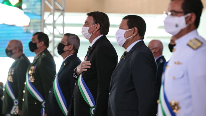 Pensionista de militares tem pensão tripla e acumula renda de R$ 70 mil - Vimarsana News