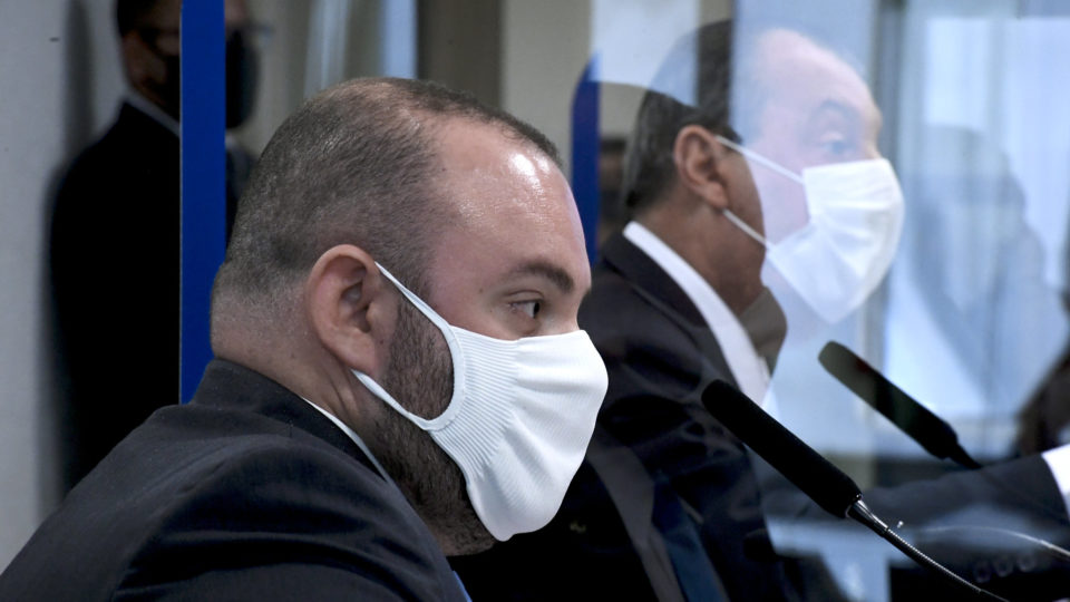 O deputado Fausto Júnior, em depoimento à CPI da Covid em 29/06