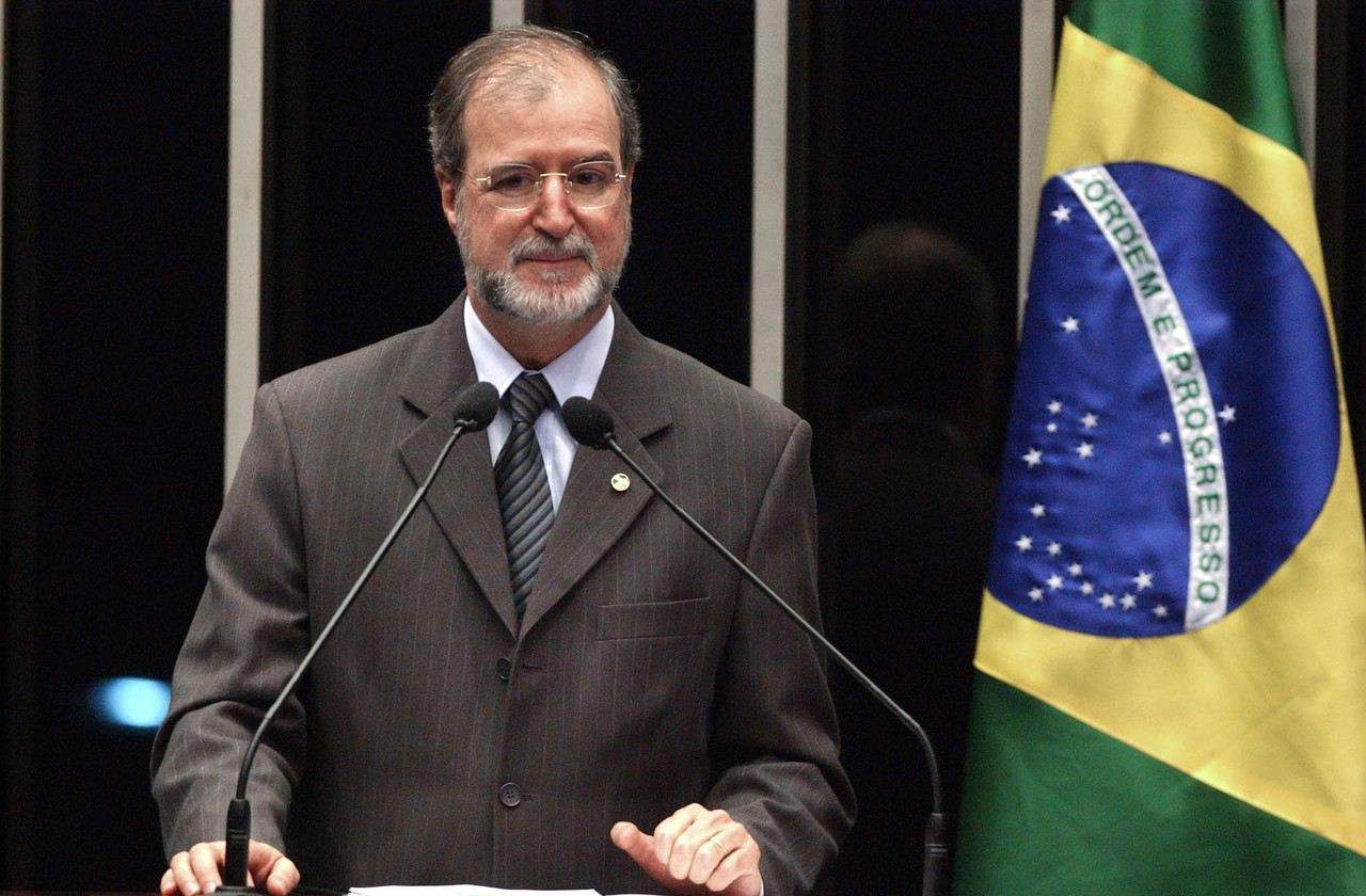 Ex-governador de Minas Gerais Eduardo Azeredo foi condenado a 15 anos de prisão no processo do mensalão tucano.