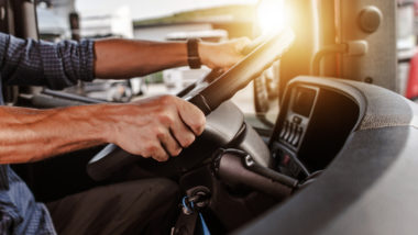 Importância de boas refeições para a vida dos caminhoneiros Importância de boas refeições para a vida dos caminhoneiros
